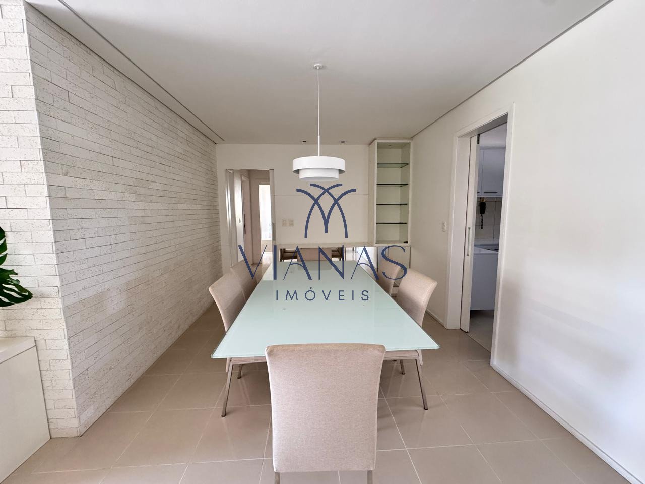 Foto 4 do imóvel Apartamento com 3 Quartos e 4 banheiros à Venda, 145 m² por R$ 1.200.000