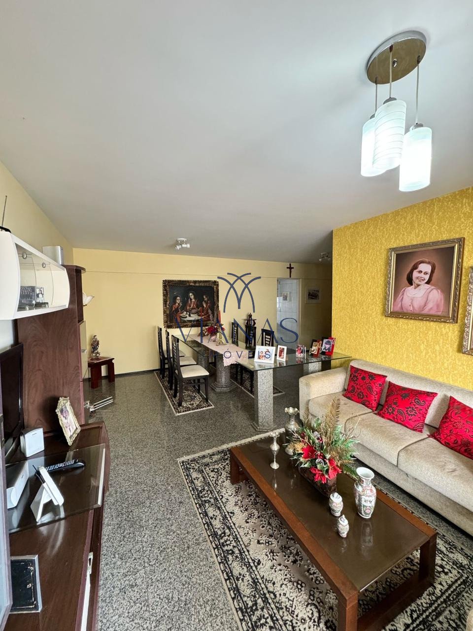 Foto 3 do imóvel Apartamento com 3 Quartos e 3 banheiros à Venda, 140 m² por R$ 580.000