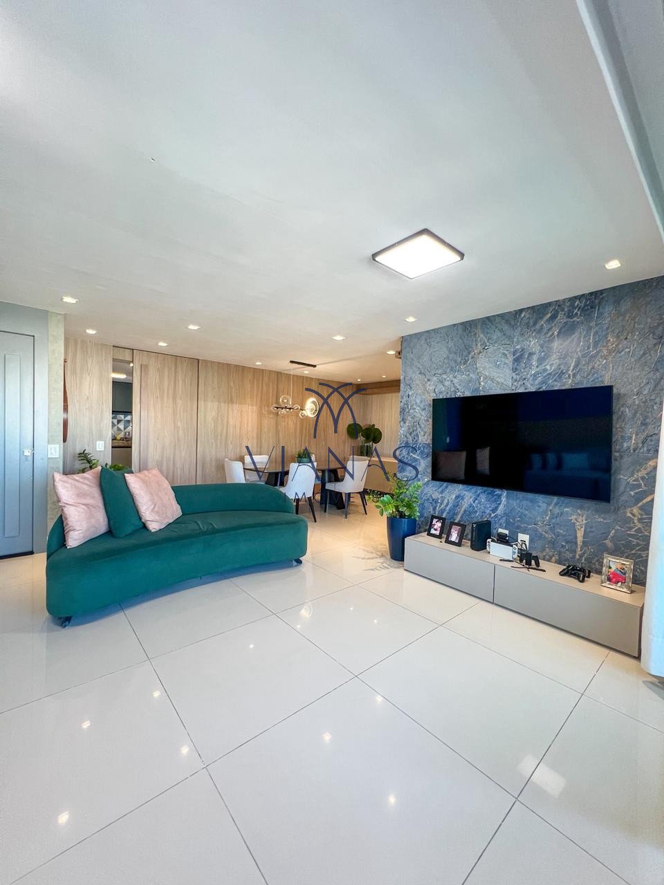 Foto 2 do imóvel Apartamento com 3 Quartos e 3 banheiros à Venda, 121 m² por R$ 1.490.000