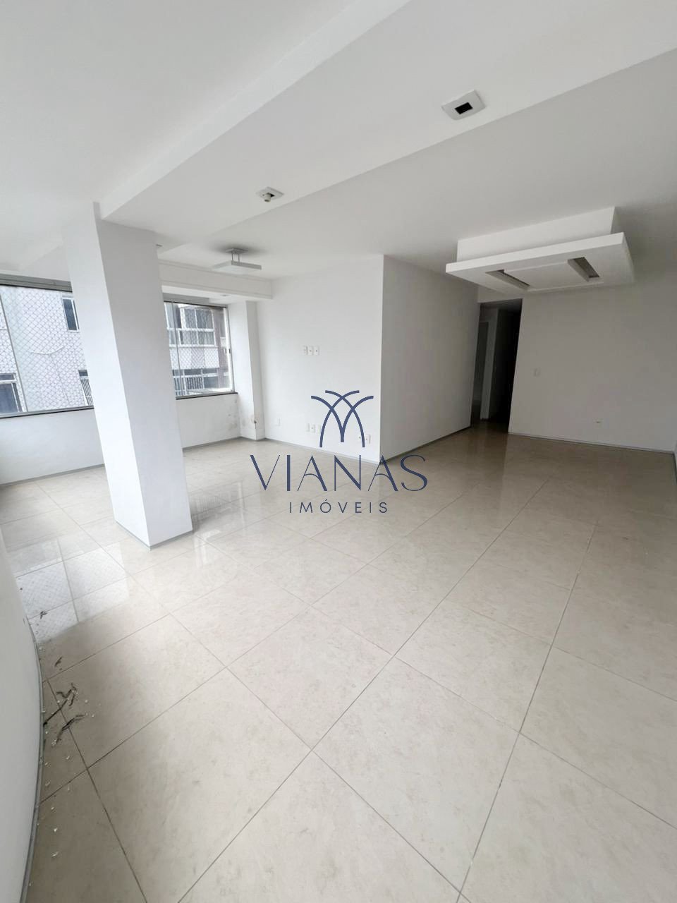 Foto 2 do imóvel Apartamento com 3 Quartos e 3 banheiros à Venda, 127 m²