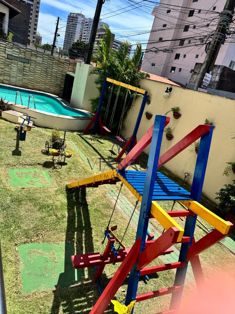 Foto 18 do imóvel Apartamento com 3 Quartos e 2 banheiros à Venda, 80 m² por R$ 550.000