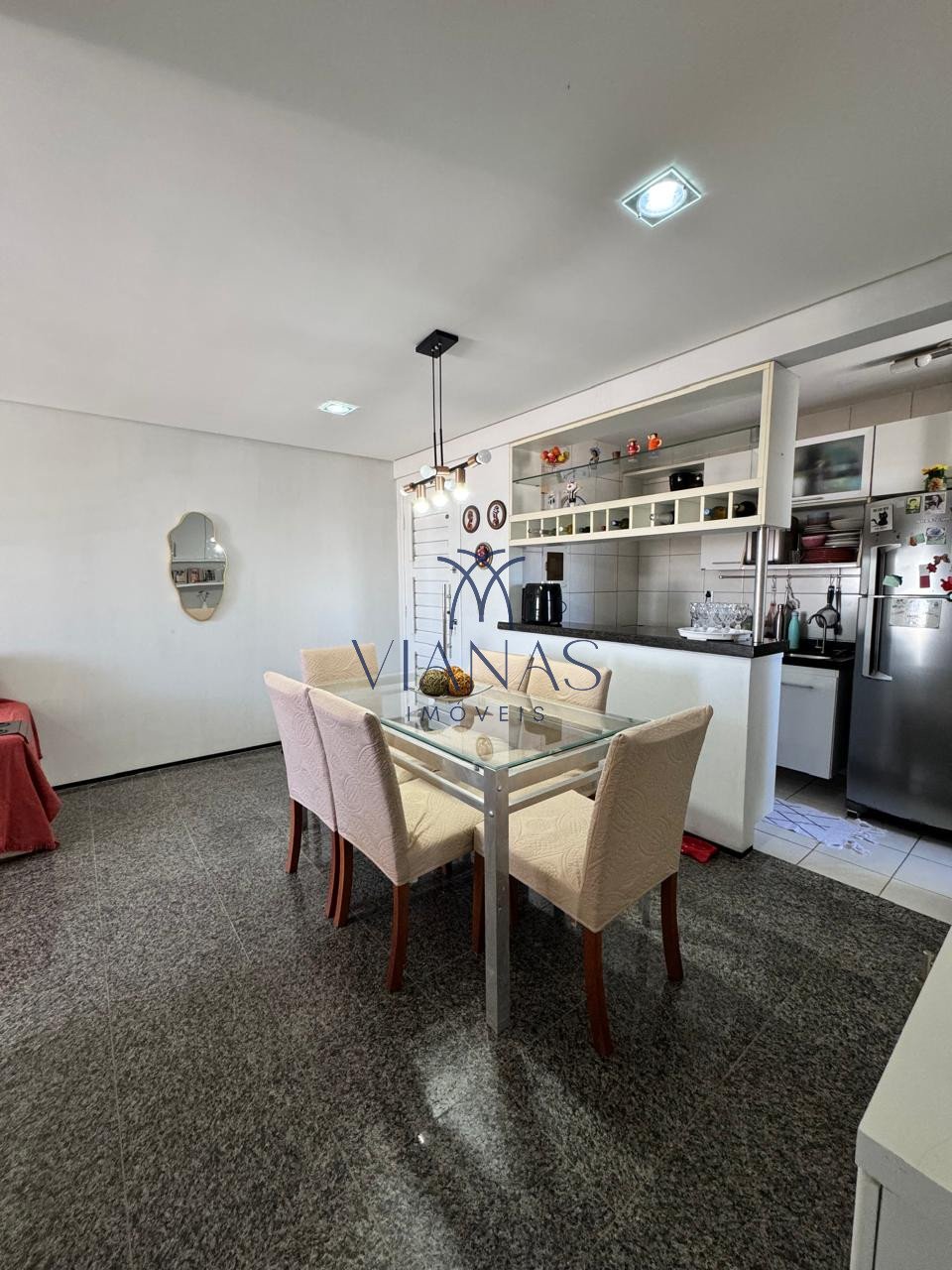 Foto 3 do imóvel Apartamento com 3 Quartos e 2 banheiros à Venda, 80 m² por R$ 550.000